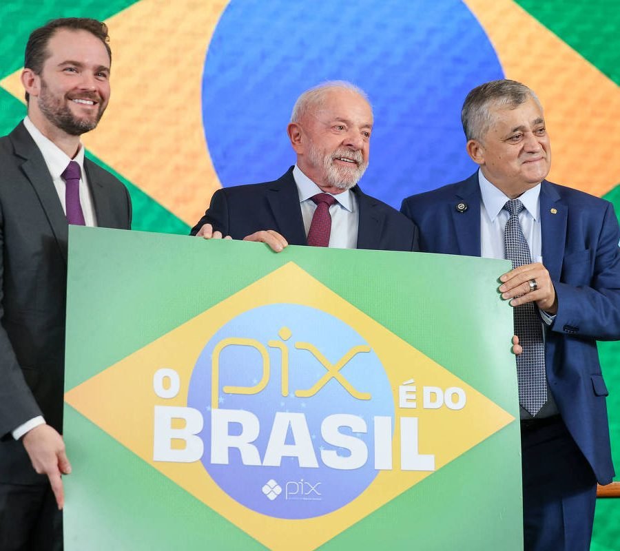 Gil Ferreira/SRI