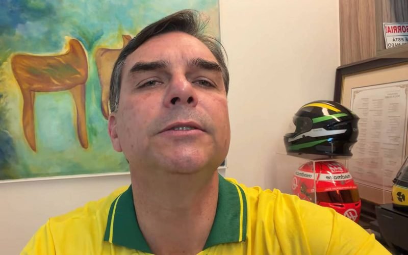 Reprodução YouTube