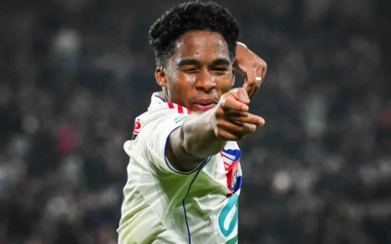 Endrick Brilha Intensamente: Imprensa Internacional Celebra Fase ‘Brutal’ do Atacante no Lyon