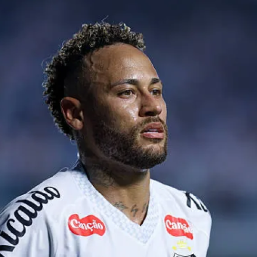Neymar entre a folia do Carnaval e o retorno crucial aos gramados pelo Santos