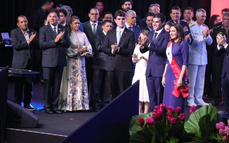 O presidente da Assembleia Legislativa do Pará, o deputado Chicão Meio (União Brasil), comentou em entrevista exclusiva ao Vox Notícias sobre a posse da nova governadora do Estado, Hana Ghassan, além de destacar o legado deixado pelo agora ex-governador Helder Barbalho