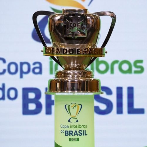 Paysandu Estuda Antecipar Cota da Copa do Brasil 2026 para Superar Crise Financeira