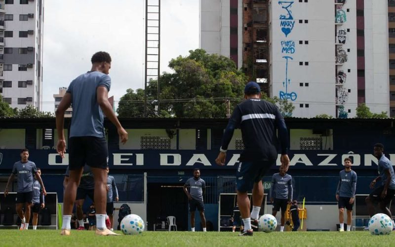 Aila Beatriz Inete e Fábio Will