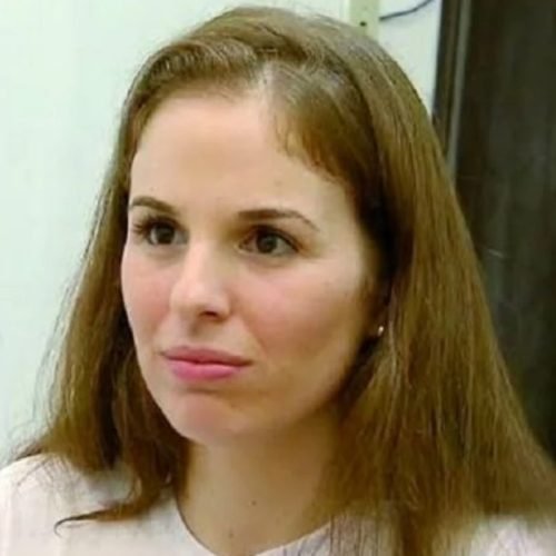 1 de 1 prima-contesta-atos-de-suzane-von-richthofen-e-mira-carro-do-espolio - Foto: Reprodução/...